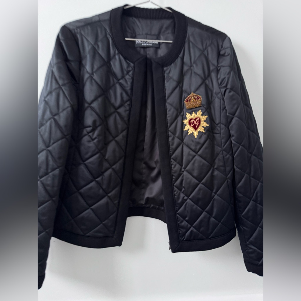 Dolce & Gabbana Black Quilted Bomber Jacket With Embroidery